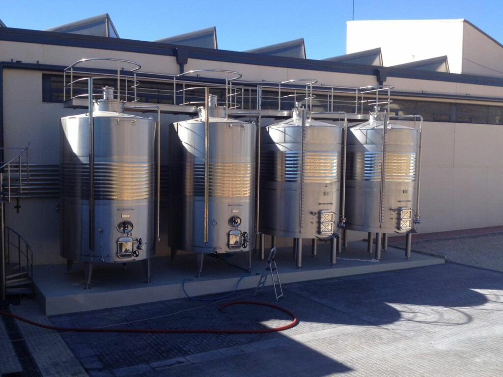 Proyecto industrial. Soluciones integrales en climatización y renovables.