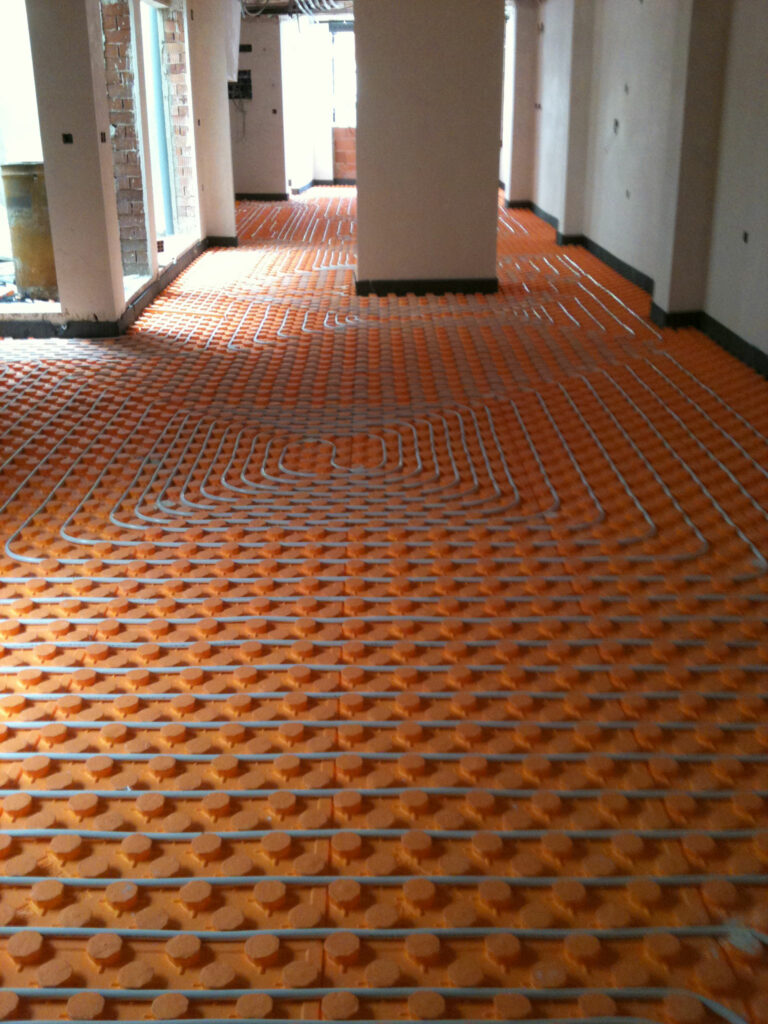 Proyecto residencial. Soluciones integrales en climatización y renovables.